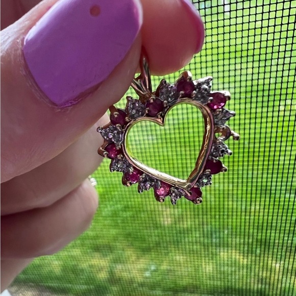 Diamond and ruby - Picture 6 of 13